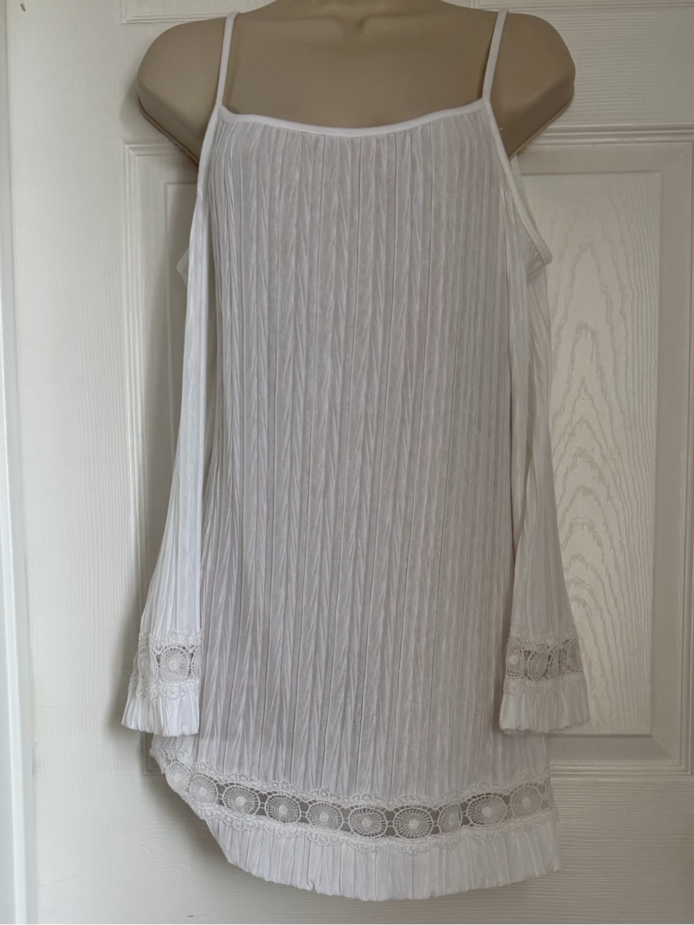 Cover2Cover White Crinkle Crochet Women's Resort Swim Coverup S/M